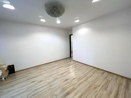 квартира за адресою Панаса Мирного вул., 17