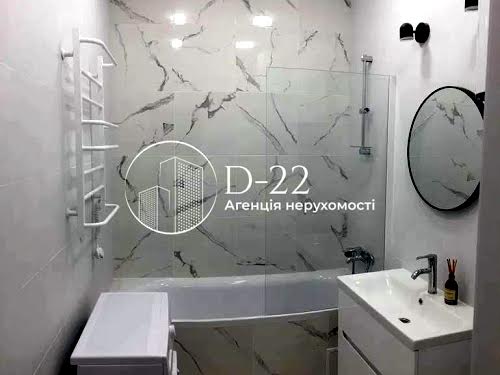 квартира за адресою Зарічна вул., 4