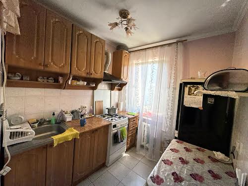 квартира за адресою Лисеницька вул., 13
