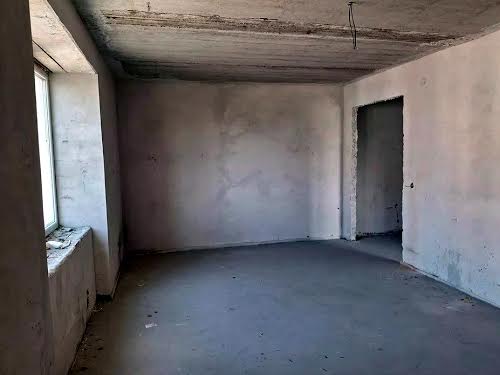 квартира за адресою Тролейбусна вул., 9