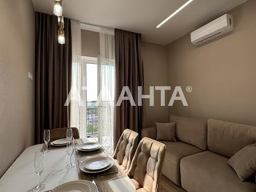 квартира за адресою Краснова вул., 3а