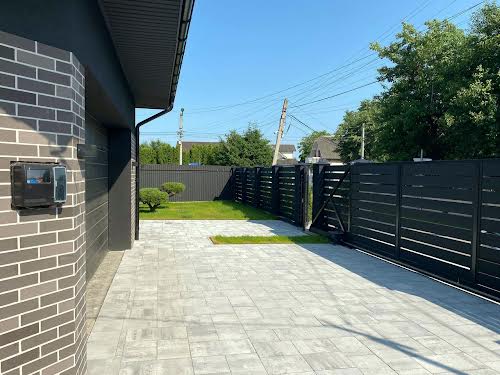 будинок за адресою Потічна вул.