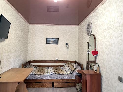 квартира за адресою Демократична вул., 64