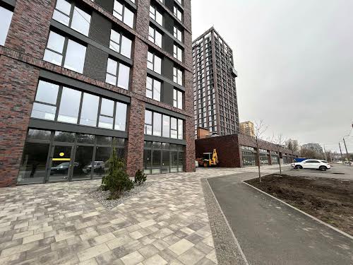 коммерческая по адресу Набережная Победы ул., 128