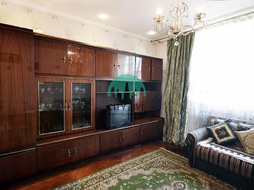 дом по адресу Кропивницкого ул., 8а