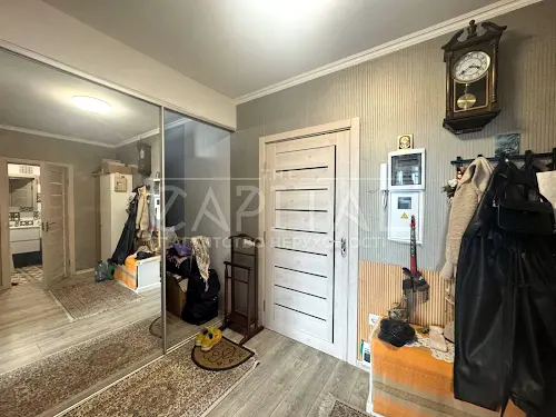 квартира по адресу Радистов ул., 32