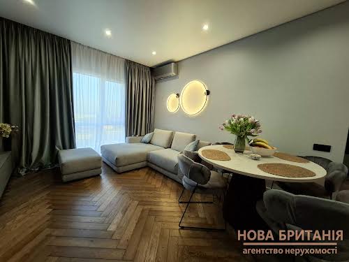 квартира за адресою Михайла Максимовича вул. (Онуфрія Трутенка), 24-В
