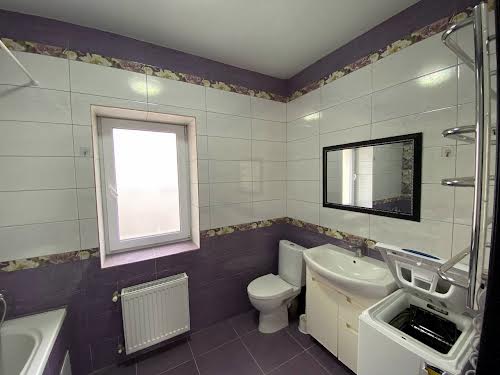 квартира за адресою Романа Андріюка, 7