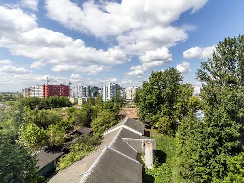 квартира за адресою Євгена Коновальця вул., 124А