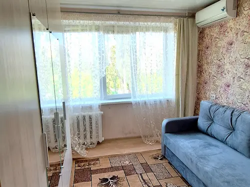 квартира за адресою Добровольців пров., 10