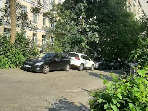 квартира за адресою Василя Тютюнника вул. (Анрі Барбюса), 22-26