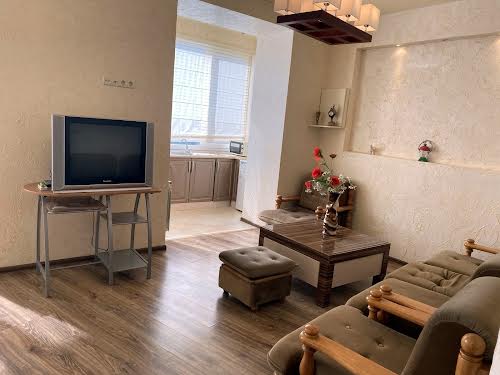 квартира за адресою Центральна, 3