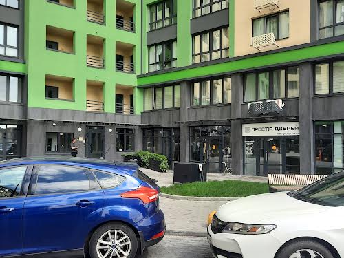квартира за адресою Максимовича, 32б