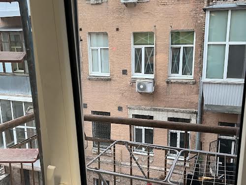 квартира за адресою Саксаганського вул., 12-А