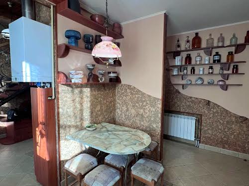 квартира за адресою Лісова, 3