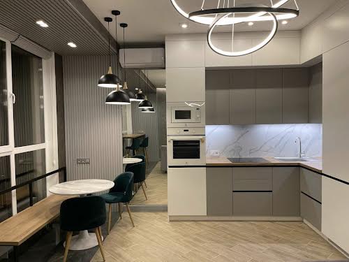 квартира за адресою Зоряний бульвар, 1м