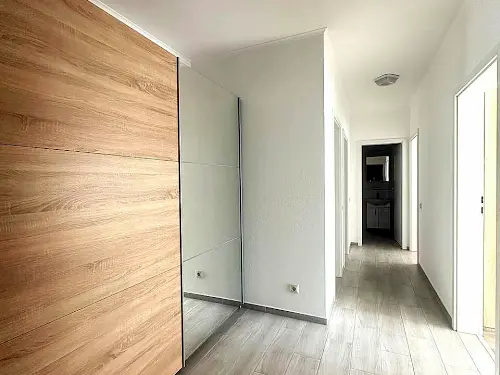 квартира за адресою Замковецька вул., 94