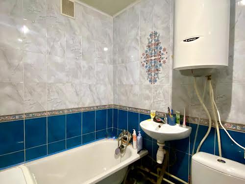 квартира по адресу Нижнеднепровская ул., 2