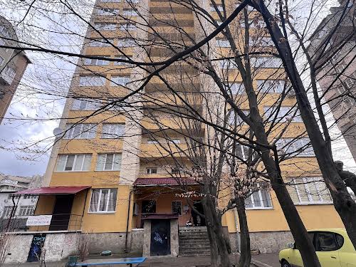 квартира за адресою Євгена Коновальця вул., 110