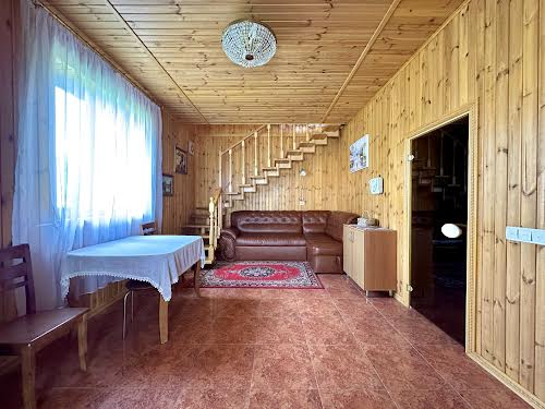 будинок за адресою с. Гатне, Кленова вул., 10