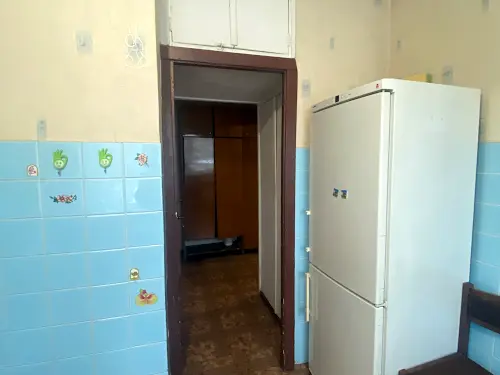 квартира за адресою Квітневий пров., 20