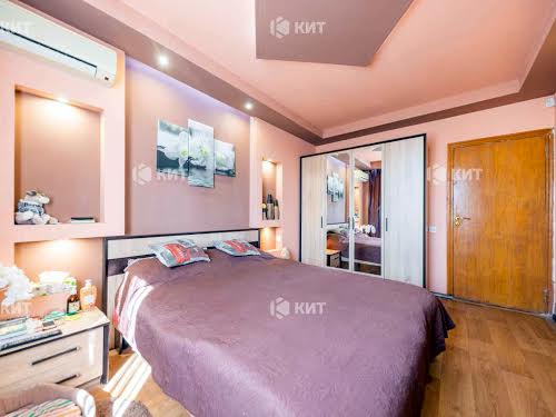 квартира за адресою Перемоги просп., 76