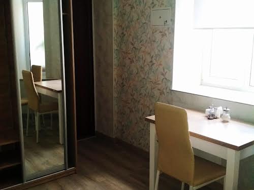 квартира за адресою Пекарська вул., 31