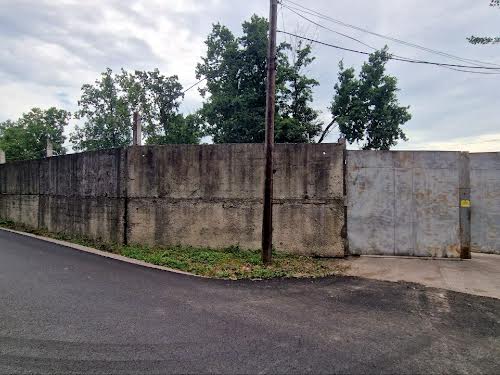 коммерческая по адресу фурсівська, 1
