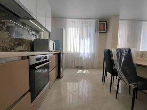 квартира за адресою Регенераторна вул., 4 к1-9