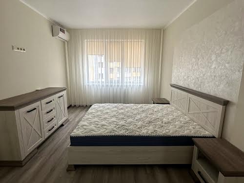 квартира за адресою Ольги Кисілевської вул., 31