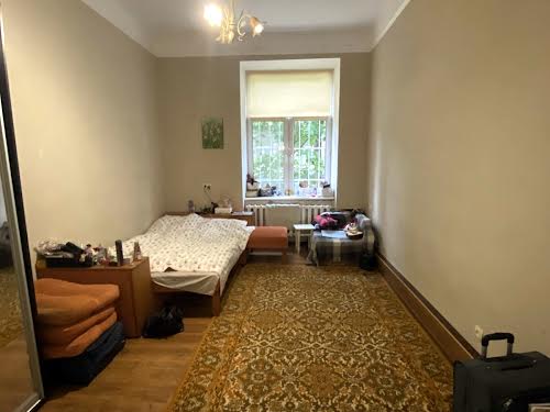 квартира за адресою Хорватська вул., 10