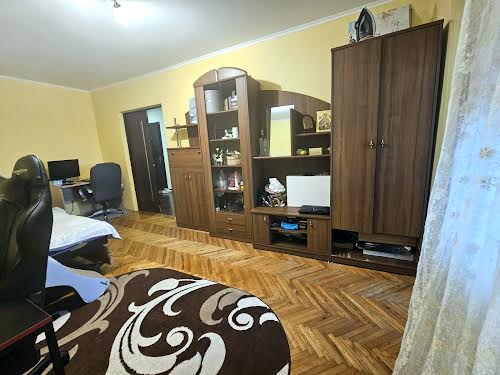 квартира за адресою Івана Пулюя вул., 11