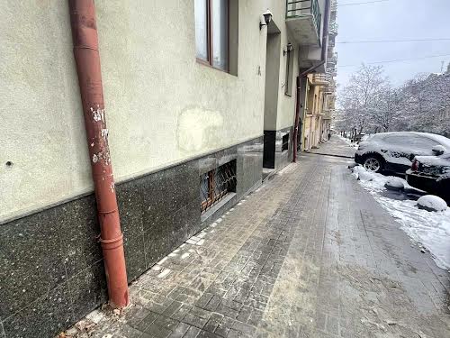 коммерческая по адресу Героев Майдана ул. (Гвардейская), 18