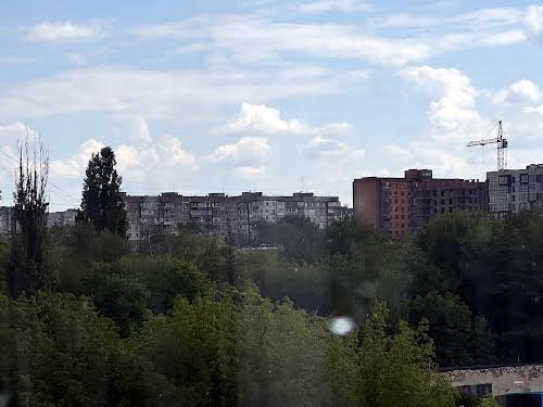 квартира за адресою Чорновола вул., 176/1