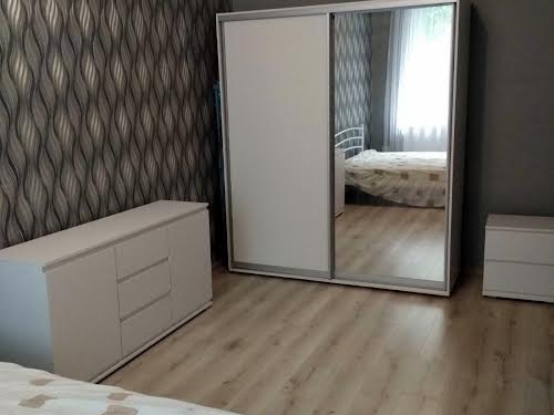 квартира за адресою Олени Степанівни вул. (Ленінградська), 8