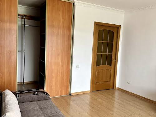 квартира за адресою Низинна вул., 2