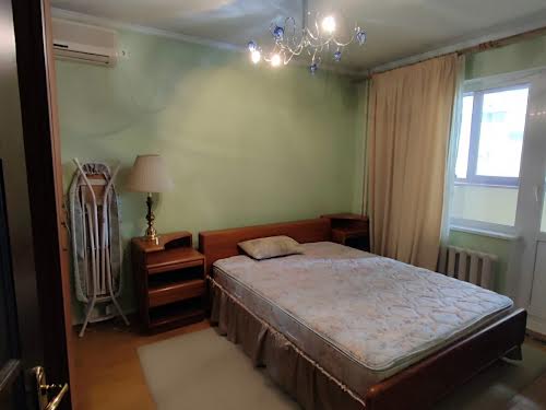 квартира за адресою Драгоманова вул., 14а