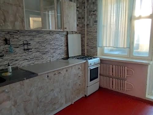 квартира за адресою Максима Залізняка вул., 18