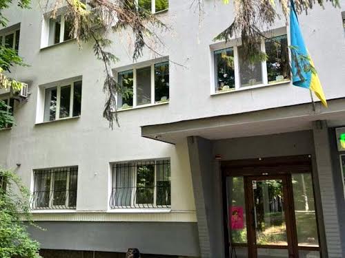 комерційна за адресою Зелена вул., 109