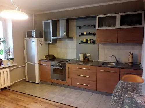 квартира за адресою Академіка Булаховського вул., 5б