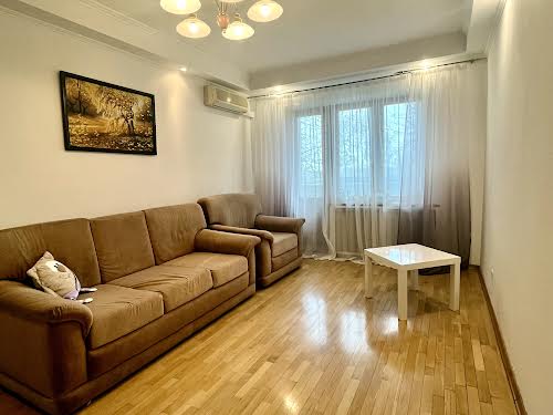 квартира за адресою Бородинська вул., 1