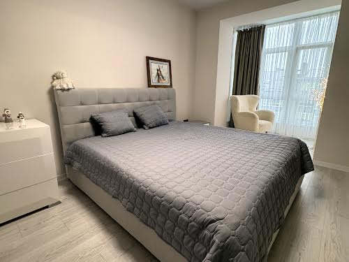 квартира за адресою Височана вул., 18