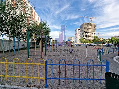 квартира за адресою Симона Петлюри вул. (Черняховського), 36-Б