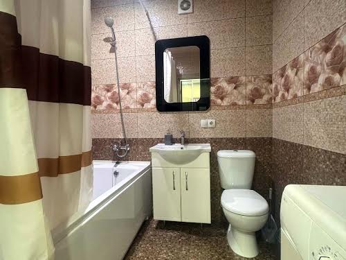 квартира за адресою Набережна Перемоги вул., 42м