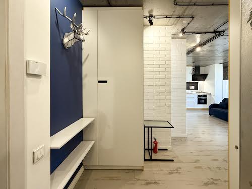 квартира за адресою Регенераторна вул., 4 к7