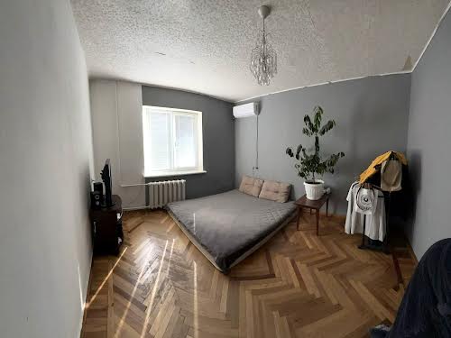 квартира за адресою Героїв просп., 35