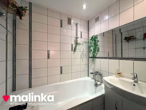 квартира за адресою Петра Панча вул., 18