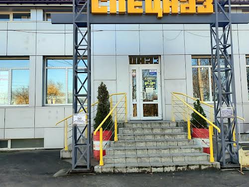 комерційна за адресою Любецька вул., 56