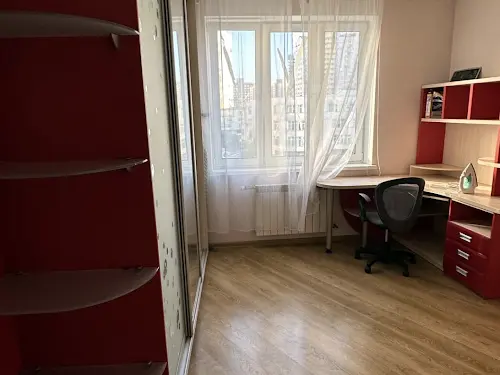 квартира за адресою Дніпровська набережна вул., 19-А