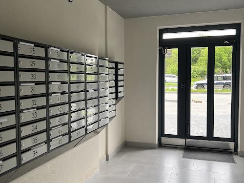 квартира за адресою Роксоляни вул., 151